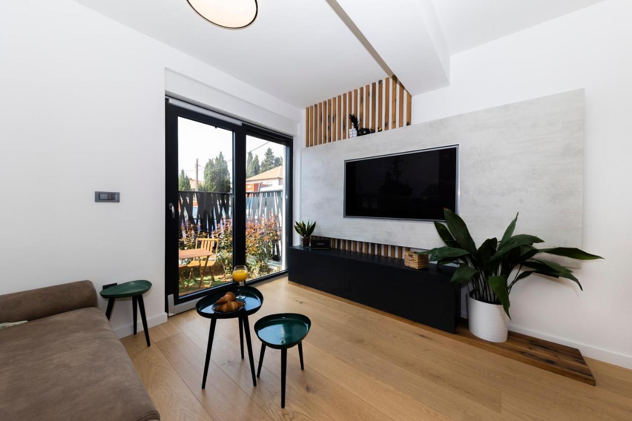 Pleasing Place Free Private Parking Apartment *